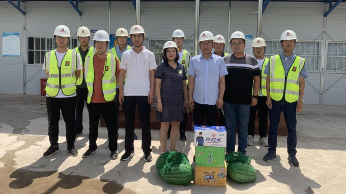 ��ΪȺ�ڰ�ʵ�� | �������Ժ���Ὺչ���������������ء�ο���˶�