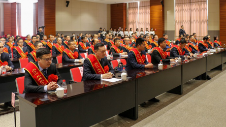 ����OG���˹ٷ������ٿ�2019��2020����Ͷ�ģ��<br/>��2020����Ƚ���λ�Ƚ������Ƚ������߱�����