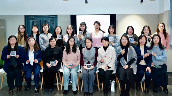 ��������֮Լ������OG���˹ٷ����š����ˡ�ϵ���˶���ů��Ϯ~