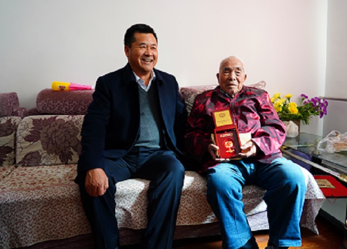 OG���˹ٷ�����ǰϦ���뿪չ�߷�ο���˶�