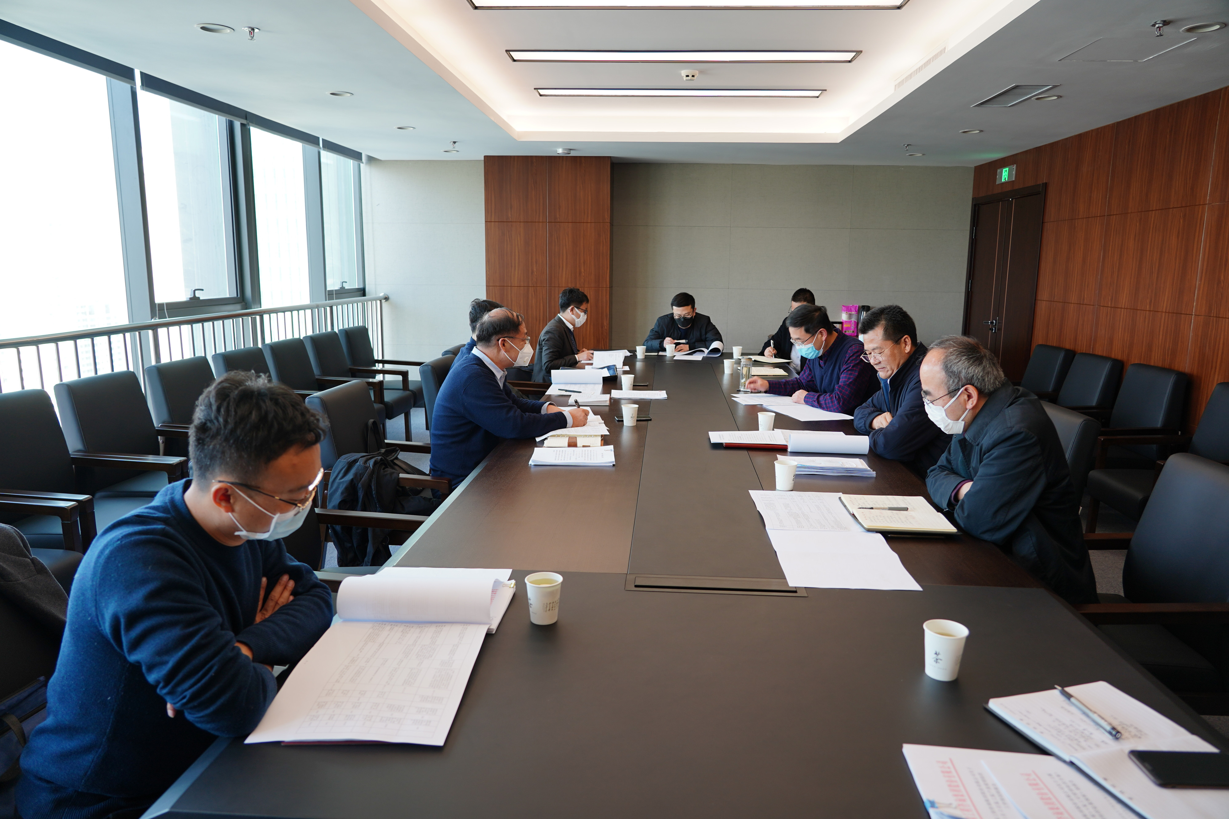 ʡ��������ί���¸�����һ�е�<br/>����OG���˹ٷ����ŵ��ж�������