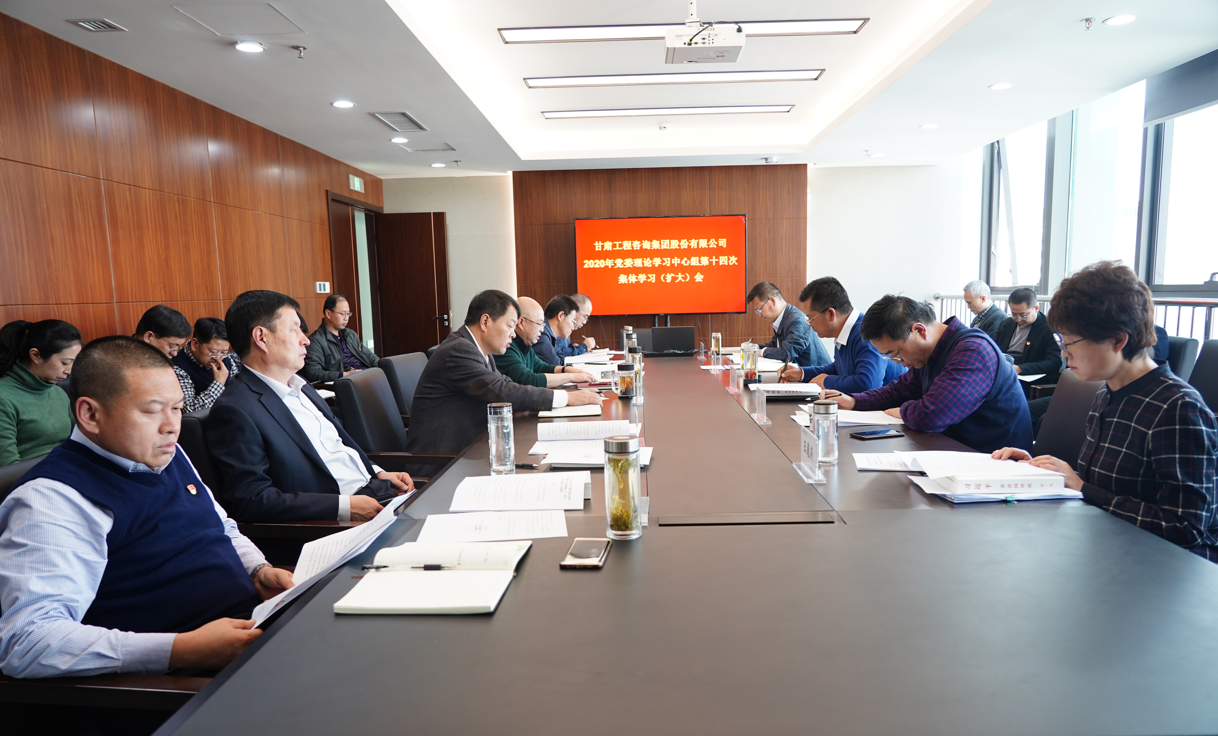 ����OG���˹ٷ�������֯�ٿ�2020�굳ί<br/>����ѧϰ�������ʮ�Ĵ�����ѧϰ(����)��