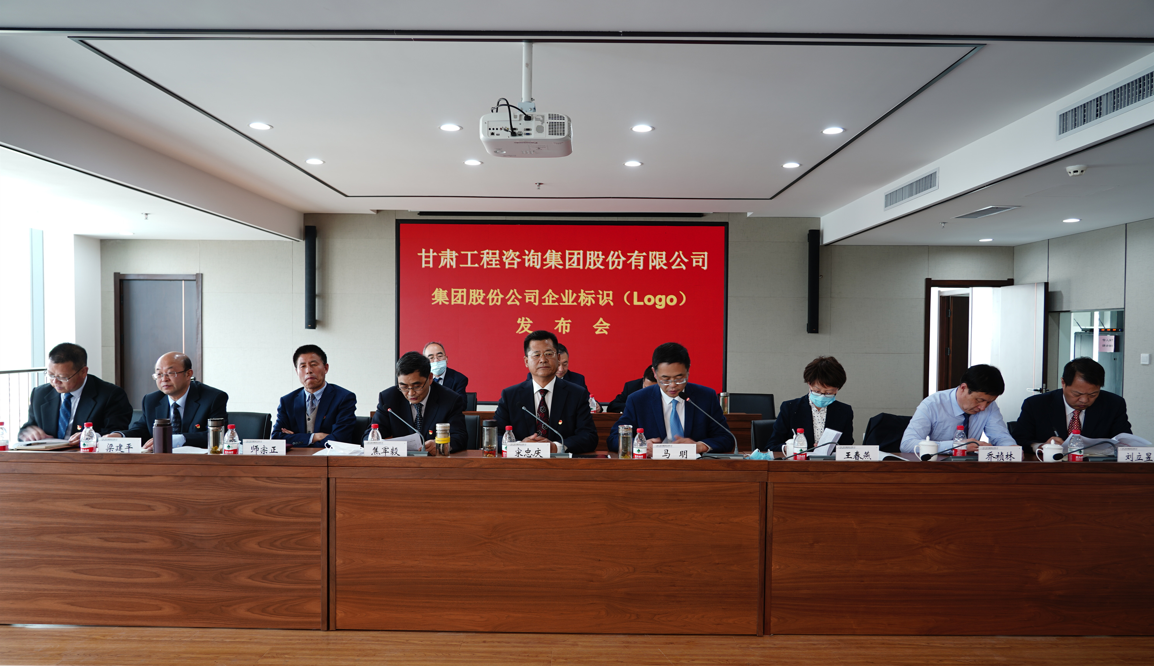 ����OG���˹ٷ������ٿ����Źɷݹ�˾<br/>��ҵ��ʶ��LOGO��������